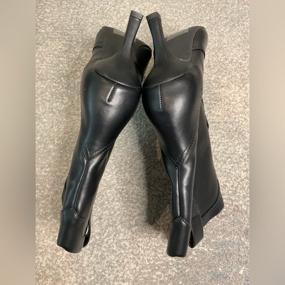 DV by Dolce Vita Penrose Black Western Kitten Heel Boots - Size 5 (NWOB) - Picture 10 of 13